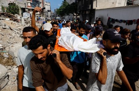 tagreuters.com2025binary_LYNXMPEL7R0HZ-VIEWIMAGE