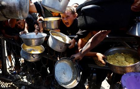 tagreuters.com2025binary_LYNXMPEL7R0I0-VIEWIMAGE