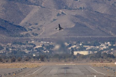 tagreuters.com2025binary_LYNXMPEL9R14K-VIEWIMAGE