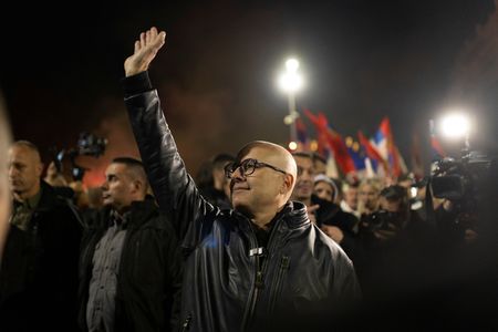 tagreuters.com2025binary_LYNXMPELA417G-VIEWIMAGE