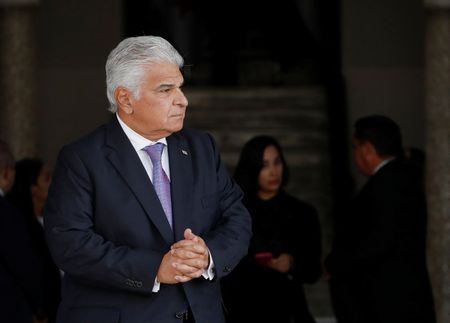 tagreuters.com2025binary_LYNXNPEL0T0PH-VIEWIMAGE