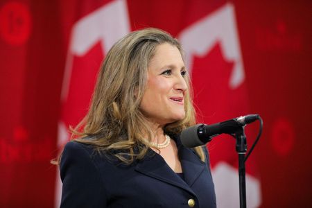 tagreuters.com2025binary_LYNXNPEL1O03G-VIEWIMAGE