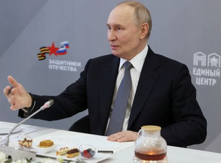 tagreuters.com2025binary_LYNXNPEL250SV-VIEWIMAGE