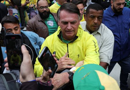 tagreuters.com2025binary_LYNXNPEL350CB-VIEWIMAGE