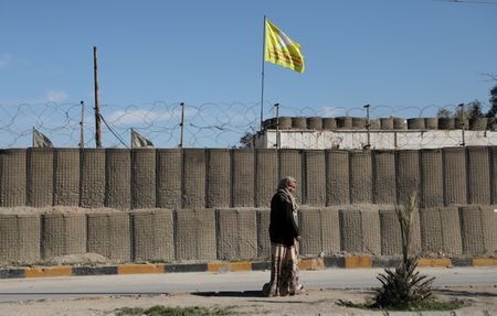 tagreuters.com2025binary_LYNXNPEL390OF-VIEWIMAGE