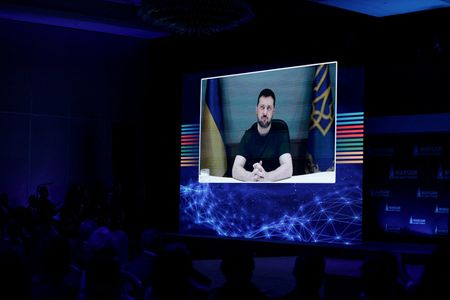 tagreuters.com2025binary_LYNXNPEL8S0L1-VIEWIMAGE