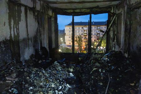 tagreuters.com2025binary_LYNXNPEL9906J-VIEWIMAGE